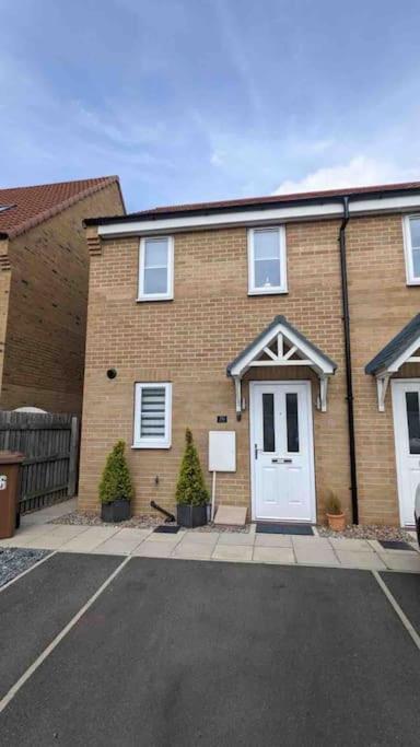 Sandy'S Cosy Cottage Hornsea Exterior photo